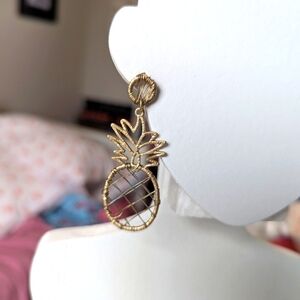 Wire gold tone pineapple earrings. Post style